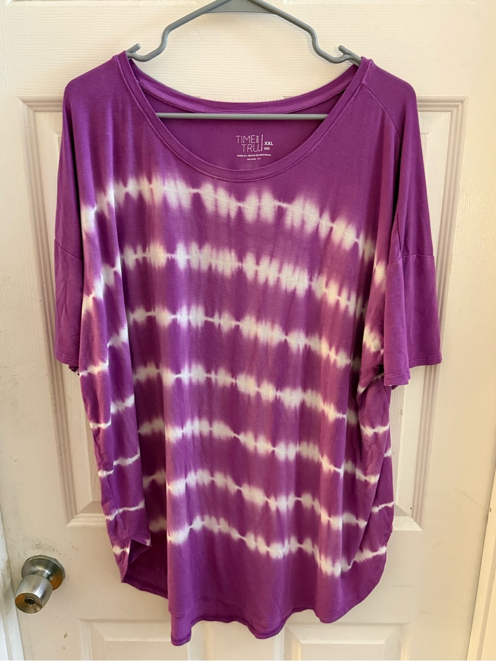 Time and Tru XXL (20) Purple and White Tie-Dye Short Sleeve Tee